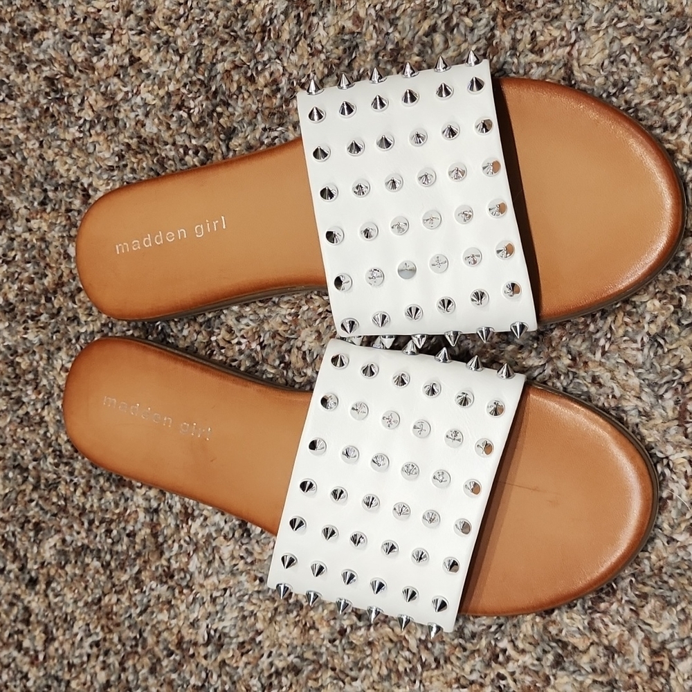 Madden Girl Slides with Silver Studs White Sz 9